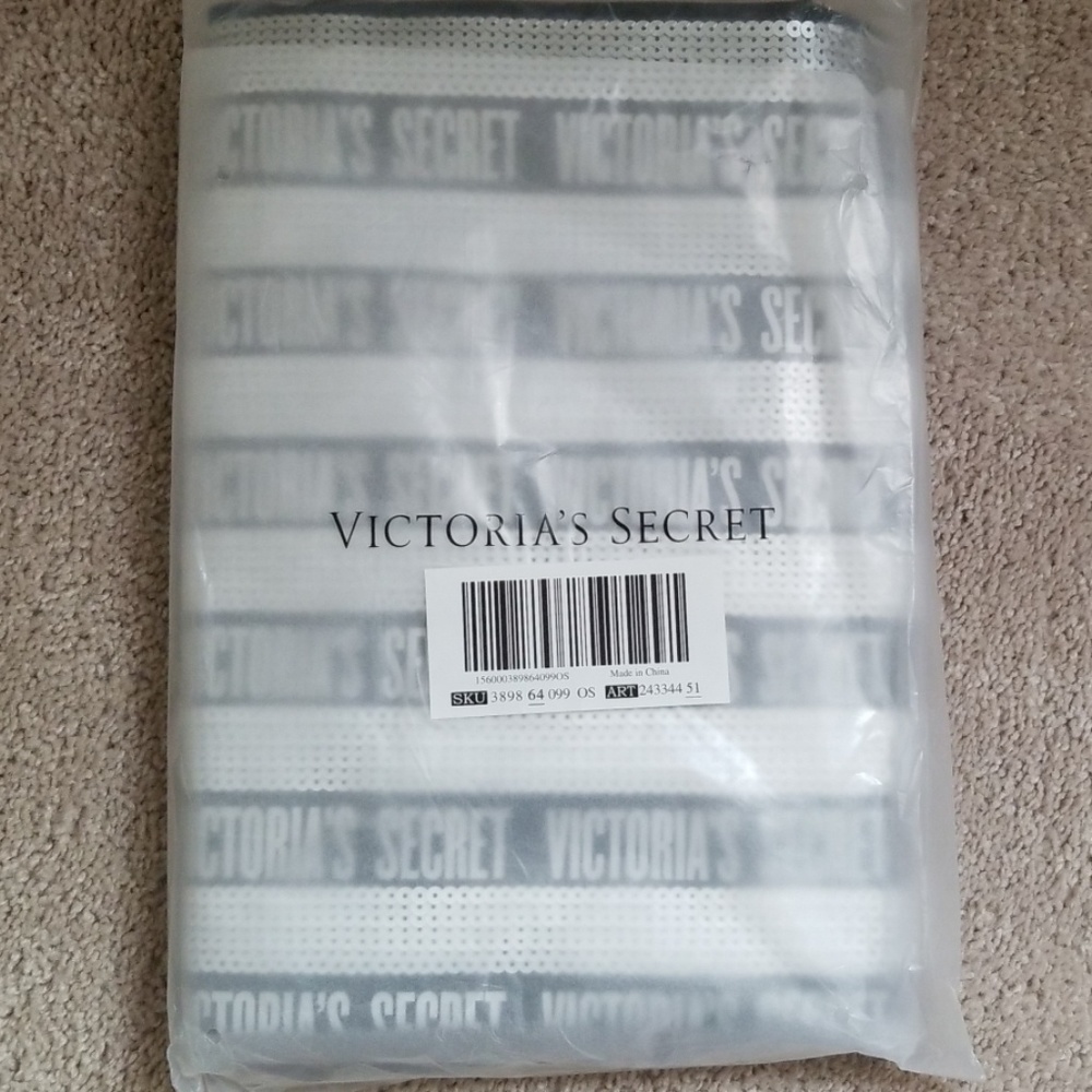 Brand New! Victoria's-Secret  SEQUIN BLING TOTE